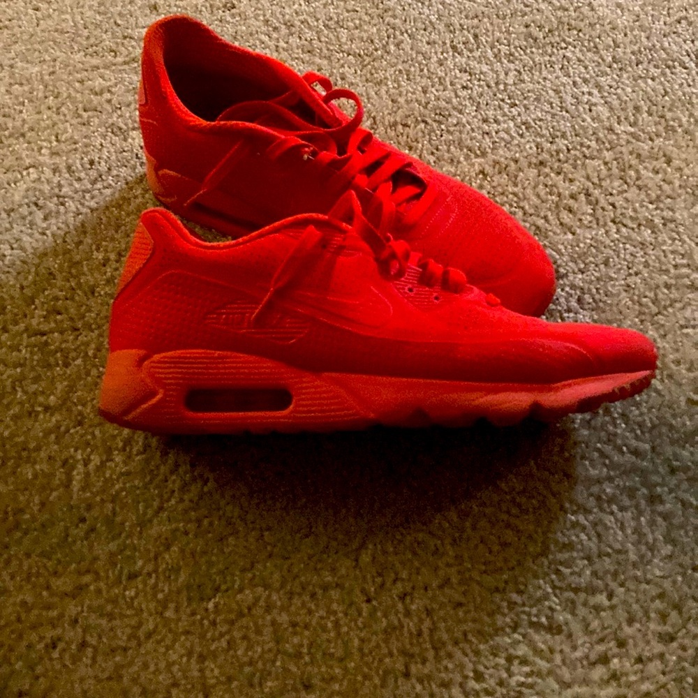 Nike Air Max 90 exclusive Ultra Moire Bright Crimson